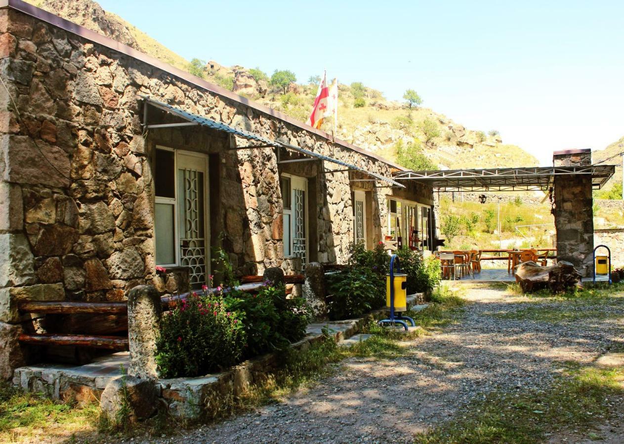 SADA Guesthouse Vardzia  Extérieur photo